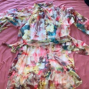 FLORAL MINI DRESS